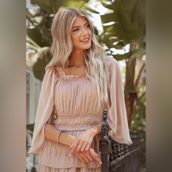 Ivorie Kai Satin Rose Dress - Picture 3 of 5